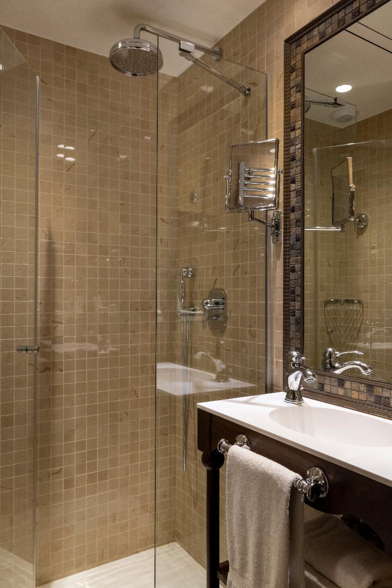 Hotel Vinci Due & Spa Paris Luaran gambar